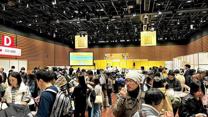 今年も多くのチーズファンが来場